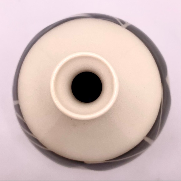 Brown and Cream Leaf and Stem Stoneware Bud Vase - Picture 4 of 8